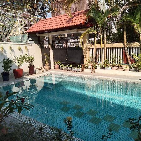 Room 12 - Studio In A Villa 5Mn Walk From The Royal Palace With Swimming Pool Phnom Penh Eksteriør bilde